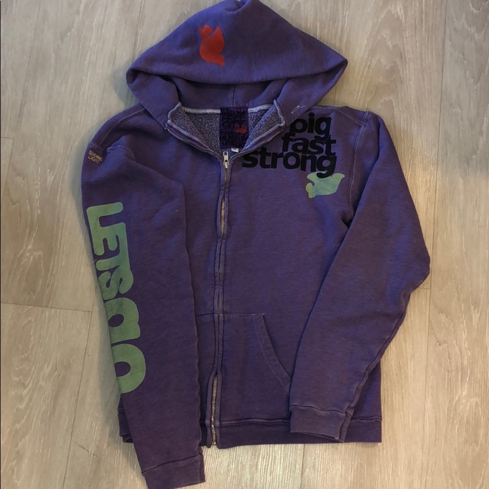 Free city sweatshirt
